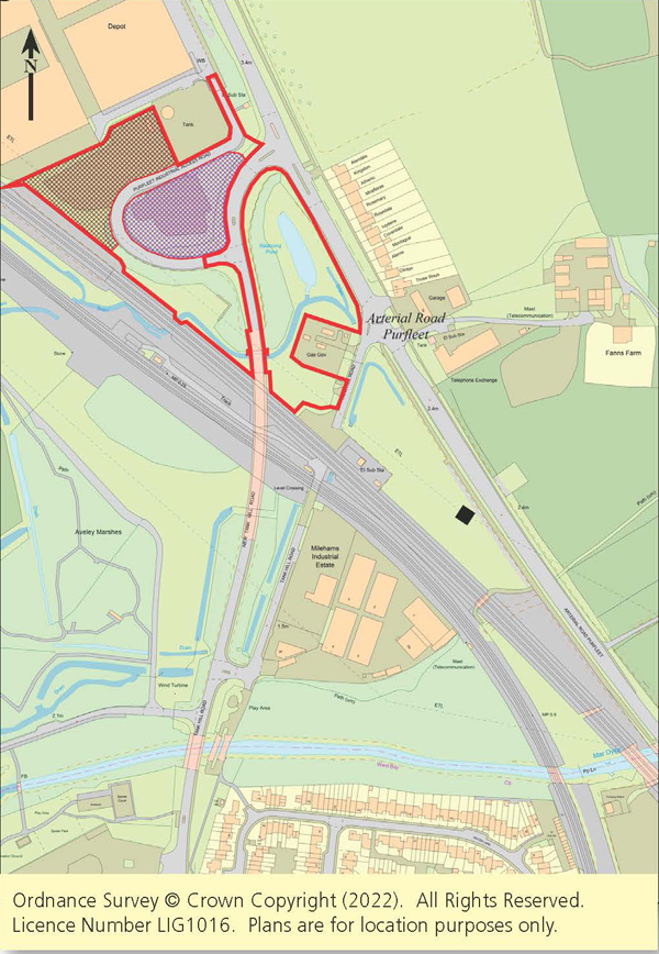 Lot: 71 - COMMERCIAL INVESTMENT AND LAND WITH POTENTIAL -
